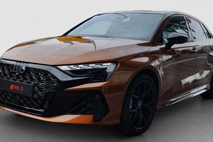 Audi RS3 4.000 km 65.490 &euro; Groebenzell 82194