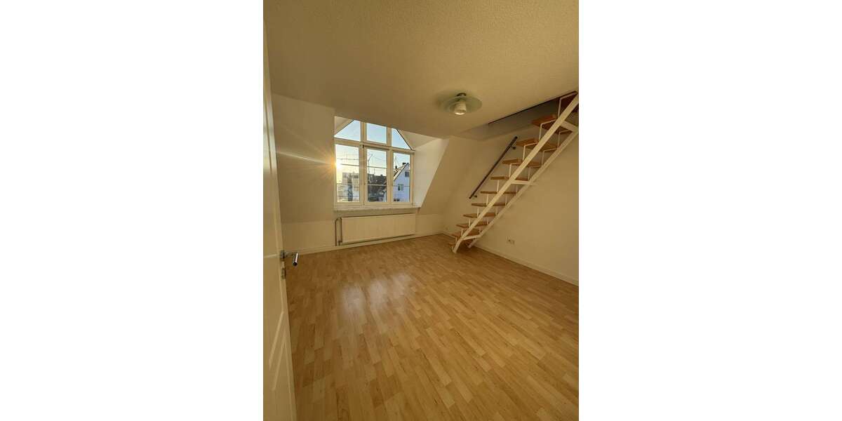 Etagenwohnung Maisach - 3 Zimmer, 98 m&sup2;, 1.665&euro; | Angebot:26100174