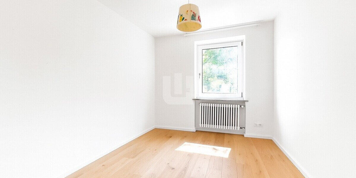 Provisionsfrei! Modernes & renoviertes DHH für eine große Familie in ruhiger Lage von Gröbenzell-Süd - Doppelhaushälfte Gröbenzell | Angebot:22164261