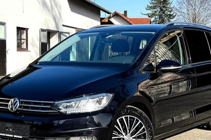 VW Touran 106.000 km 18.900 &euro; München 80992