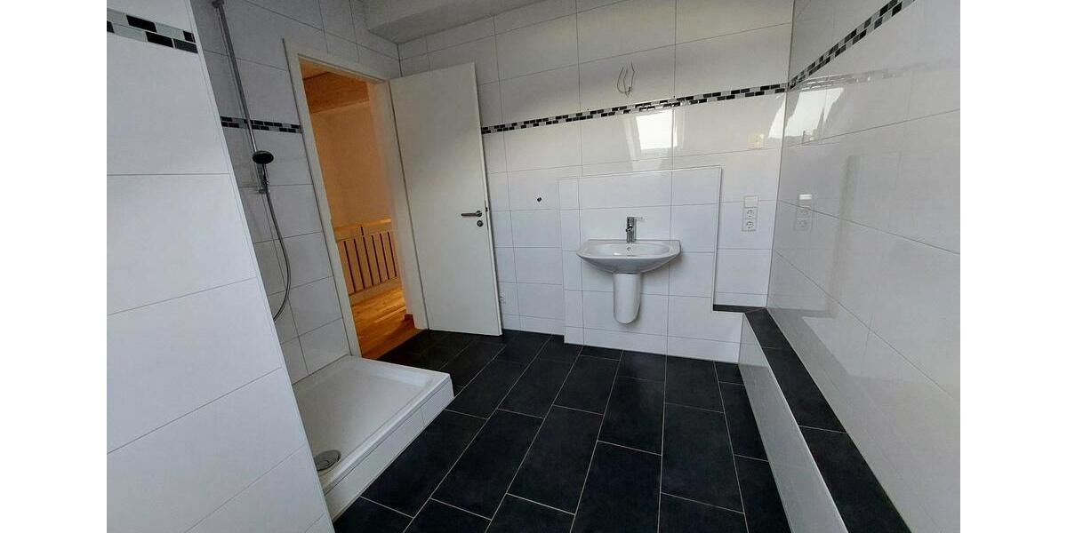 Reihenhaus Holzkirchen - 5 Zimmer, 137 m&sup2;, 1.150.000&euro; | Angebot:26104080