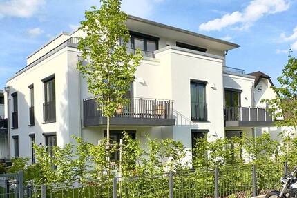 Kurzfristig beziehbar - Neuwertige 3-Zimmerwohnung mit Einbauküche, Terrasse, Garten und Hobbyraum