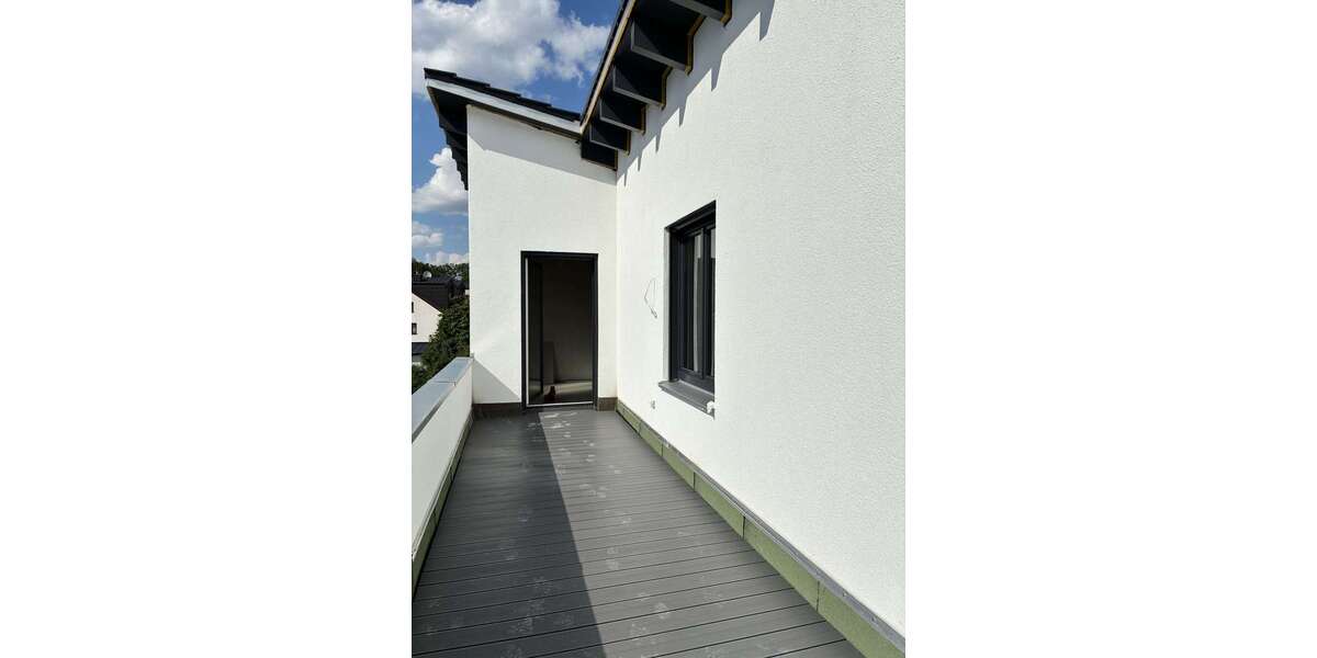 Etagenwohnung Unterföhring - 4 Zimmer, 111 m&sup2;, 2.670&euro; | Angebot:27085905
