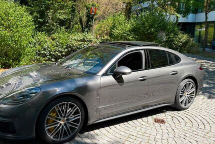Porsche Panamera 150.000 km 48.600 &euro; München 80805