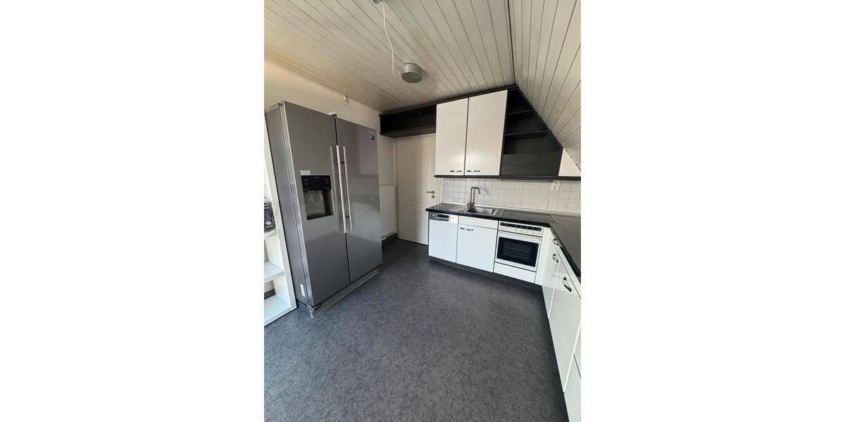 Dachgeschoßwohnung Maisach - 3 Zimmer, 98 m&sup2;, 2.100&euro; | Angebot:24962156