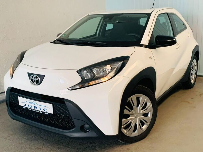 Aygo (X)