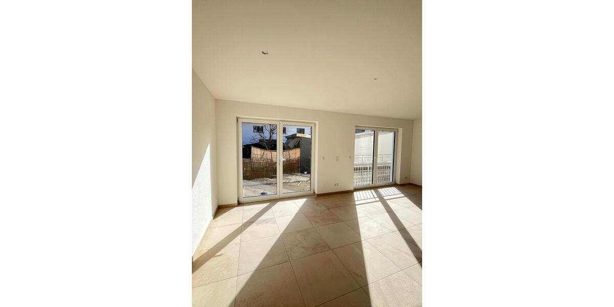 Doppelhaushälfte Egmating - 7 Zimmer, 174 m&sup2;, 2.750&euro; | Angebot:25384338