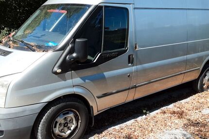 Ford Transit 122.632 km 2.000 &euro; Germering 82110