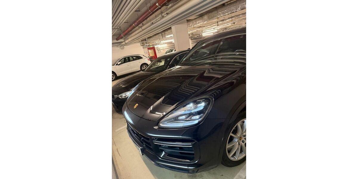 Porsche Cayenne 88.500 km 65.780 &euro; München 81825
