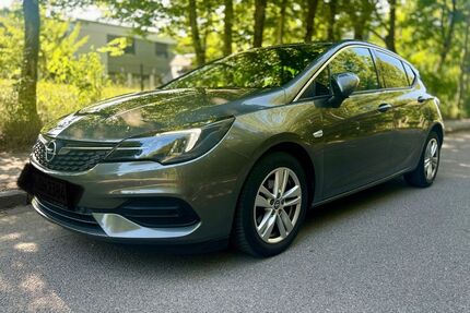 Opel Astra 99.000 km 8.500 &euro; München 81825