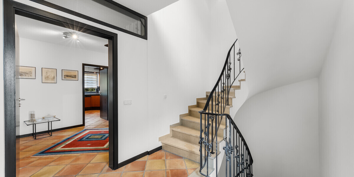 ***Ein Haus für Generationen – großzügiges Anwesen auf ca. 851 m²*** - Mehrfamilienhaus, Wohnhaus Otterfing | Angebot:27016904