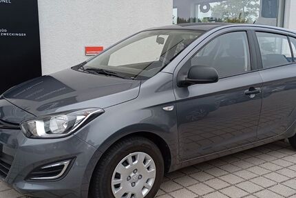Hyundai i20 137.500 km 5.900 € Straßlach bei München 82064