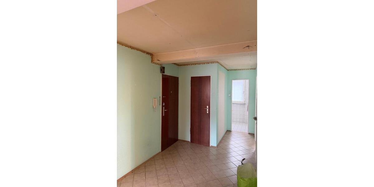 4 Zimmer Wohnung mit Einbauküche und Loggia - 85m² 4 zimmer