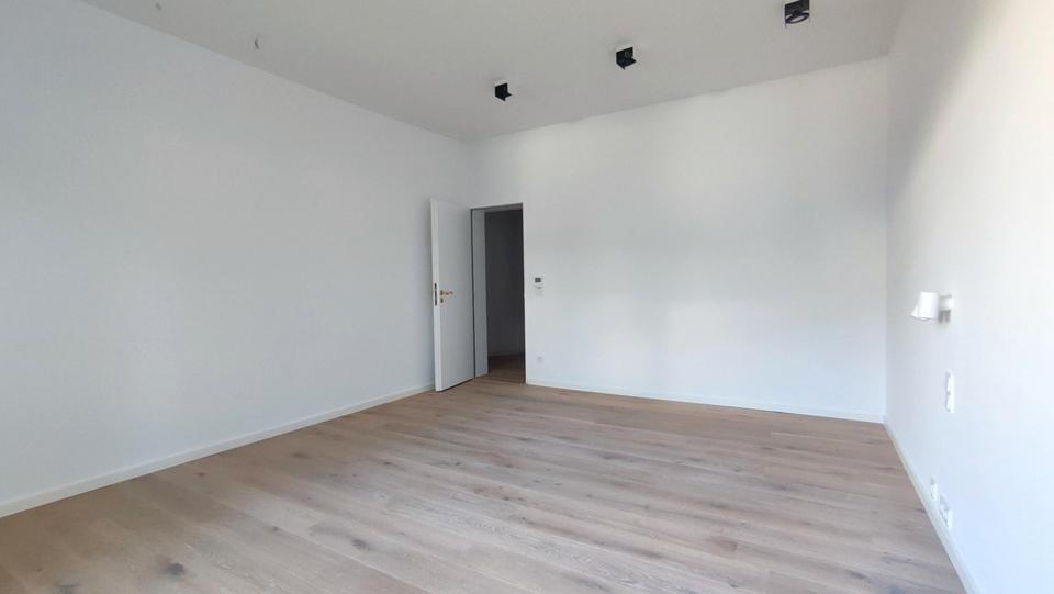 Etagenwohnung München Bogenhausen - 4 Zimmer, 125 m&sup2;, 1.590.000&euro; | Angebot:26316551