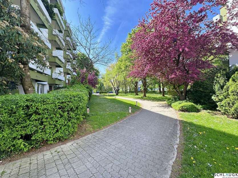 Wohnung zum Kaufen in München 420.000 € 67.28 m²