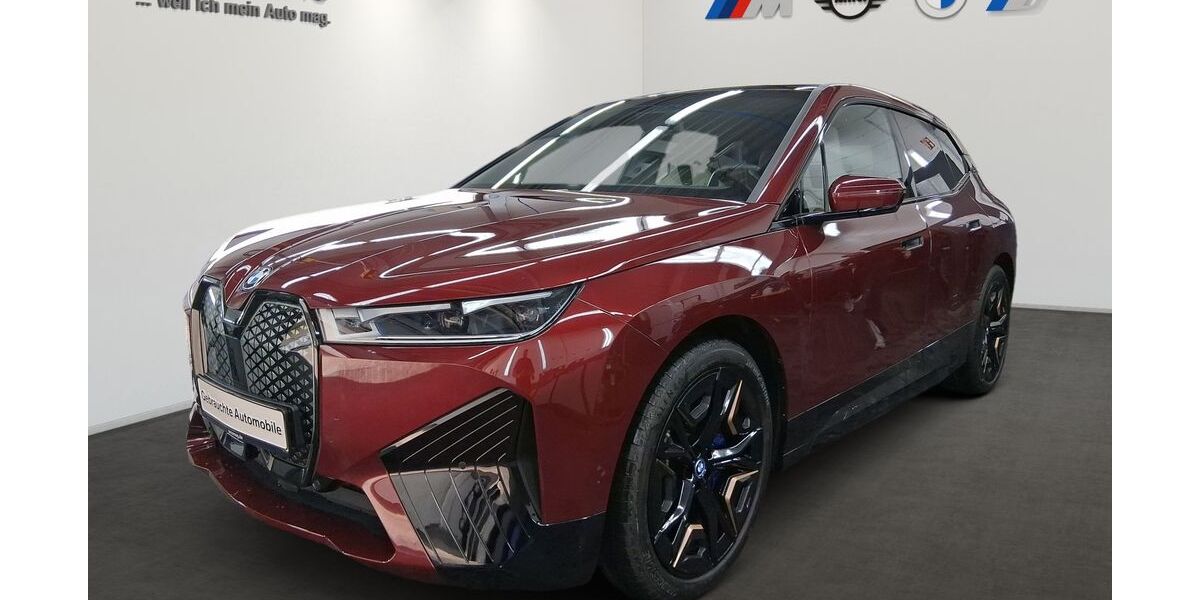 BMW iX 17.774 km 46.970 &euro; München 81827
