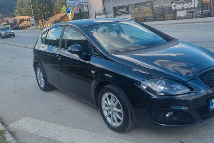 Seat Leon 326.000 km 2.600 &euro; Mûnchen 81379