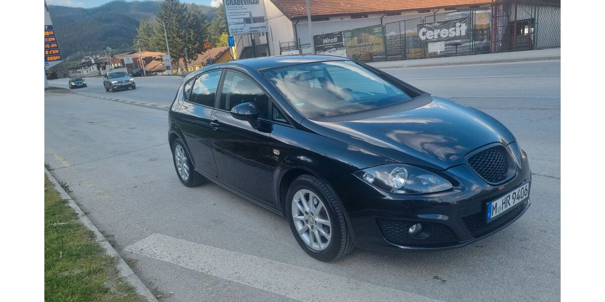 Seat Leon 326.000 km 2.600 &euro; Mûnchen 81379
