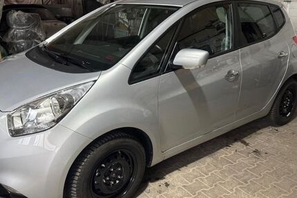 Kia Venga 11.556 km 13.000 &euro; München 81545