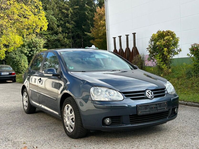 VW Golf 176.000 km 1.599 € Hohenbrunn 85662