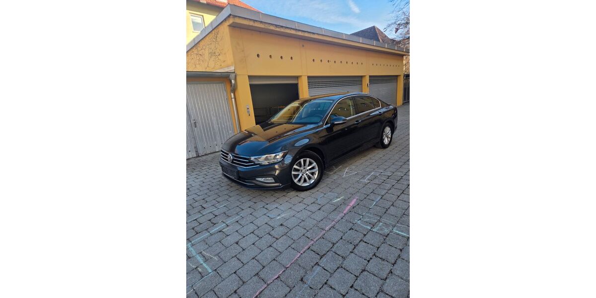 VW Passat 132.600 km 17.800 &euro; München 81373
