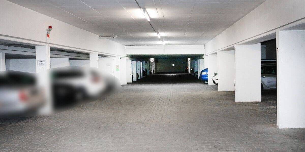 Tiefgaragen-Stellplatz in Unterhaching, Ottobrunner Straße zu erwerben. Ideal zur Eigennutzung! zimmer