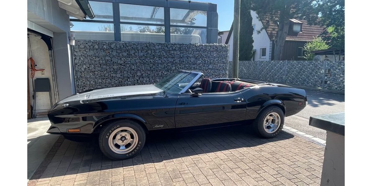 Ford Mustang 80.000 km 23.000 &euro; München 80997