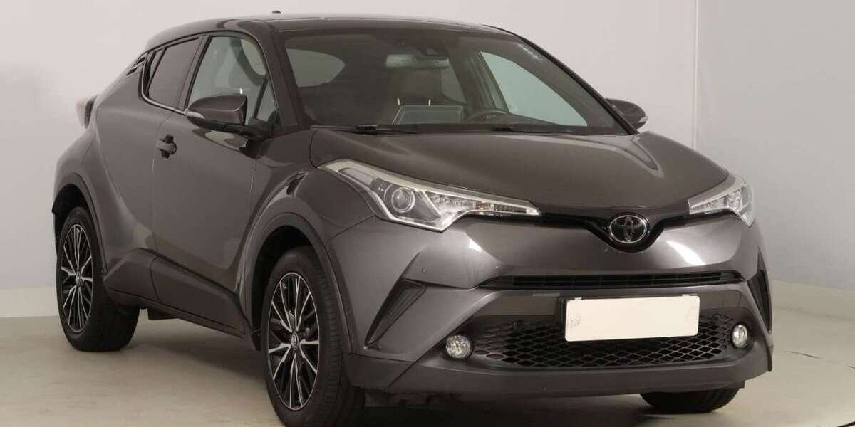 Toyota C-HR 45.871 km 18.990 &euro; München 81673