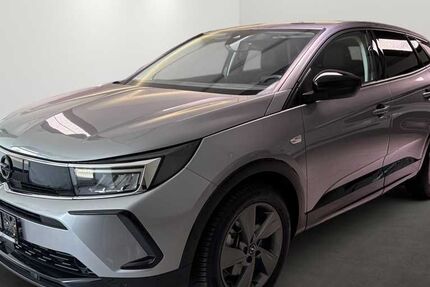 Opel Grandland (X) 30.000 km 22.890 &euro; München 80339