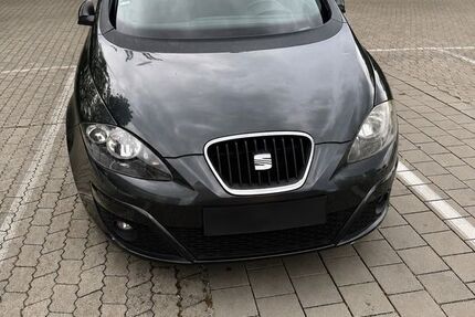 Seat Altea 152.000 km 3.200 &euro; Garching 85748
