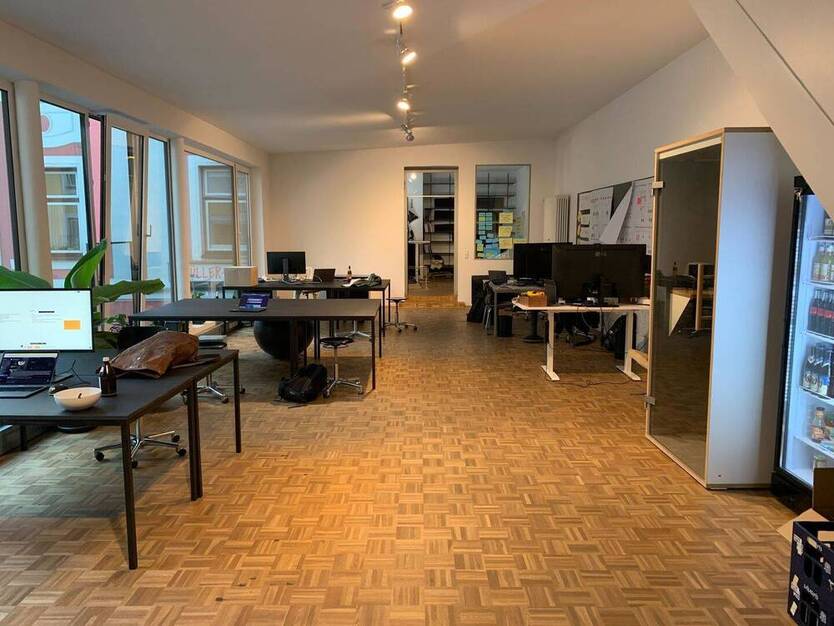 Schreibtisch in Open Office Space im Glockenbachviertel - All-in-Miete