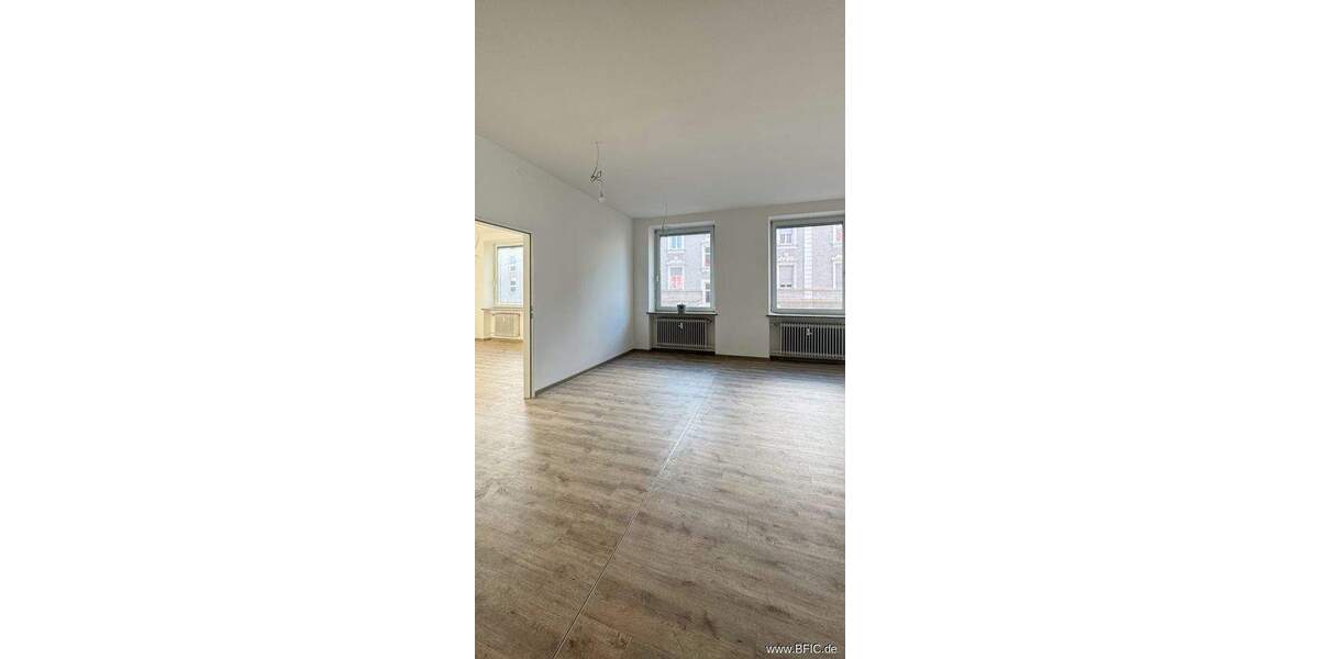 Gewerbeobjekt Fürstenfeldbruck - 9 Zimmer, 228 m&sup2;, 3.420&euro; | Angebot:25247718