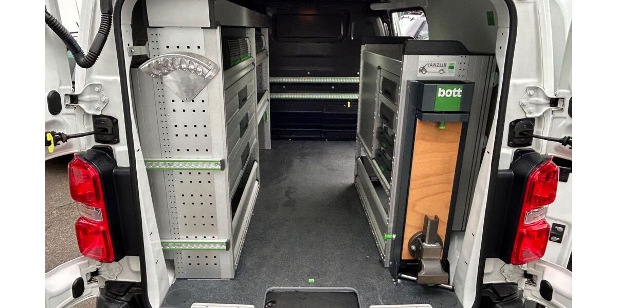 Peugeot Expert 76.718 km 19.990 &euro; München 81825