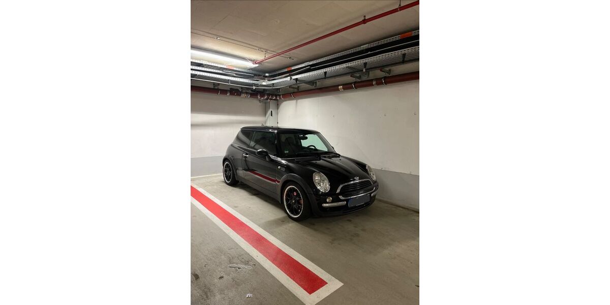 Mini ONE 153.000 km 2.450 &euro; Gauting 82131
