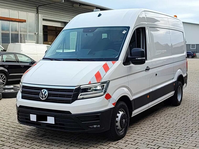 VW Crafter 94.000 km 28.900 € München 81243