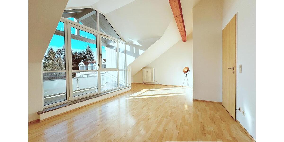 Dachgeschoßwohnung Pliening - 2 Zimmer, 51 m&sup2;, 1.030&euro; | Angebot:26402600