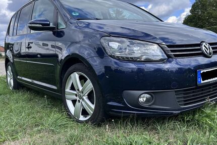 VW Touran 263.000 km 8.200 &euro; Seefeld 82229