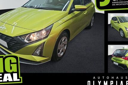 Hyundai i20 31.426 km 13.965 &euro; München 80992