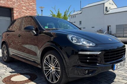 Porsche Cayenne 217.000 km 17.900 &euro; Unterföhring 85774