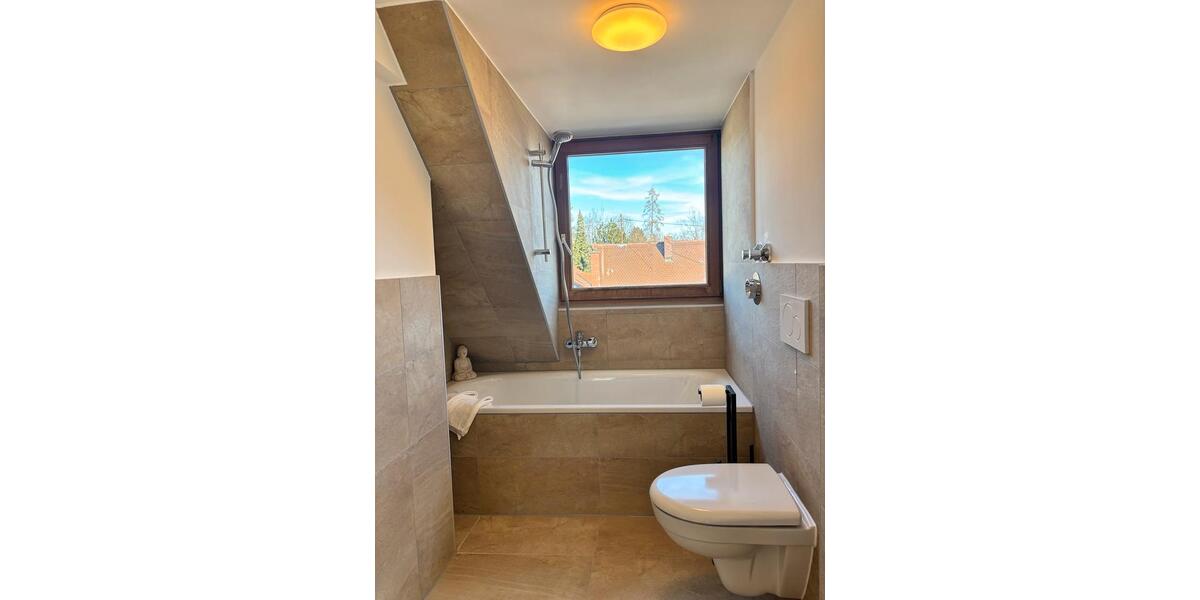 Dachgeschoßwohnung Haar - 2 Zimmer, 53 m&sup2;, 1.650&euro; | Angebot:25362031