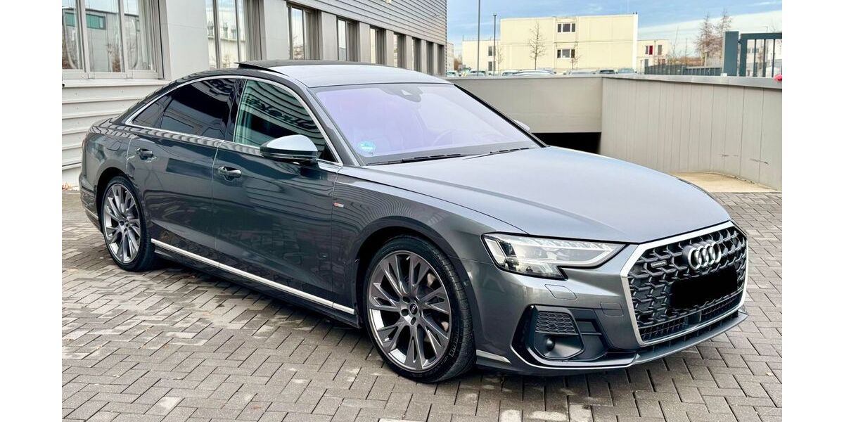 Audi A8 264.000 km 49.990 &euro; München 81825