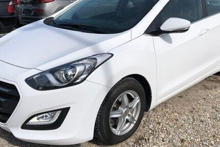 Hyundai i30 60.501 km 9.990 € München 81827