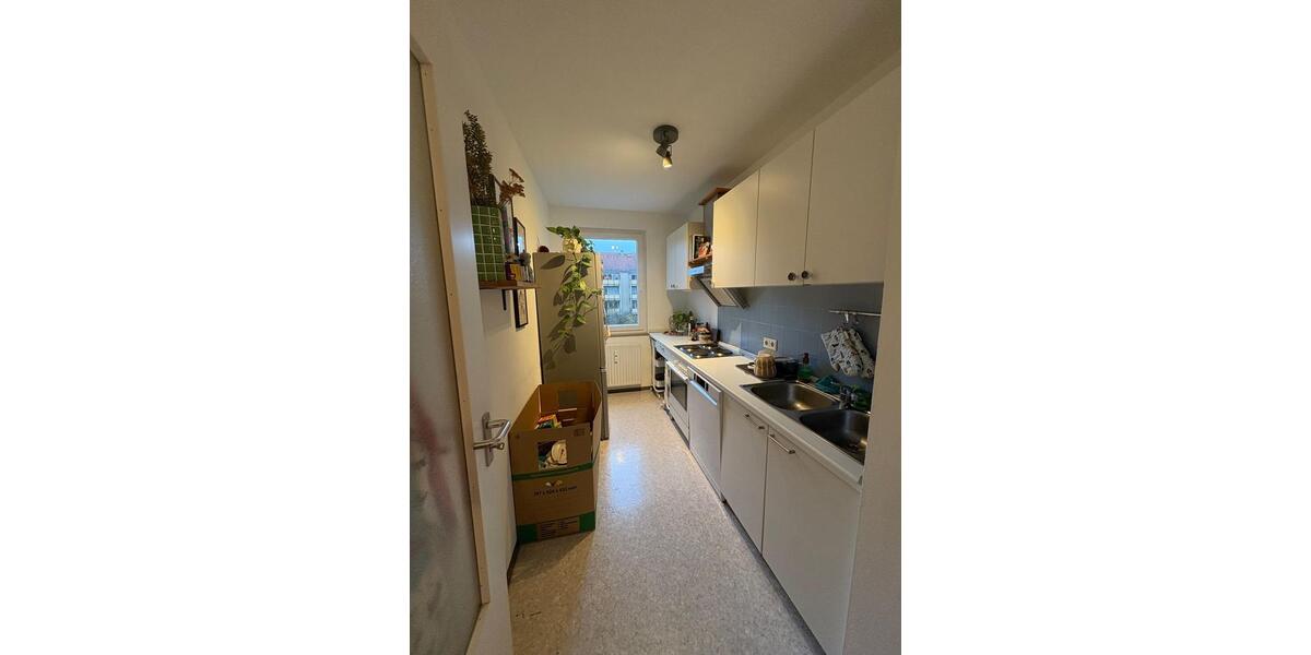 Gepflegte 2-Zimmer Wohnung mit Balkon in Unterschleißheim zimmer