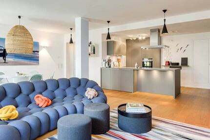 Traumlage Altschwabing: 3-Zimmer-Luxuswohnung mit Loggia zwischen Siegestor und Englischem Garten 3 zimmer