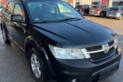 Fiat Freemont 320.000 km 3.890 &euro; München 81829