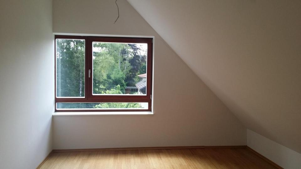 Dachgeschoßwohnung München Trudering-Riem - 3 Zimmer, 72 m&sup2;, 1.630&euro; | Angebot:26684029