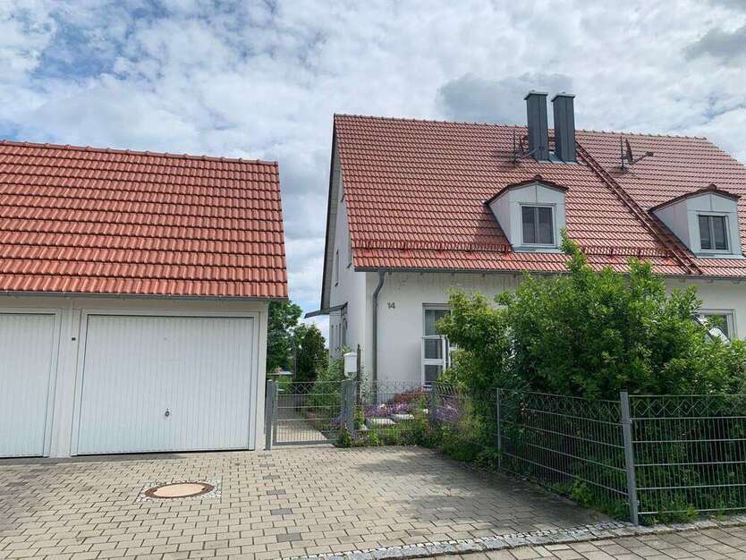 Haus zum Kaufen in Jetzendorf 695.000 € 145 m²