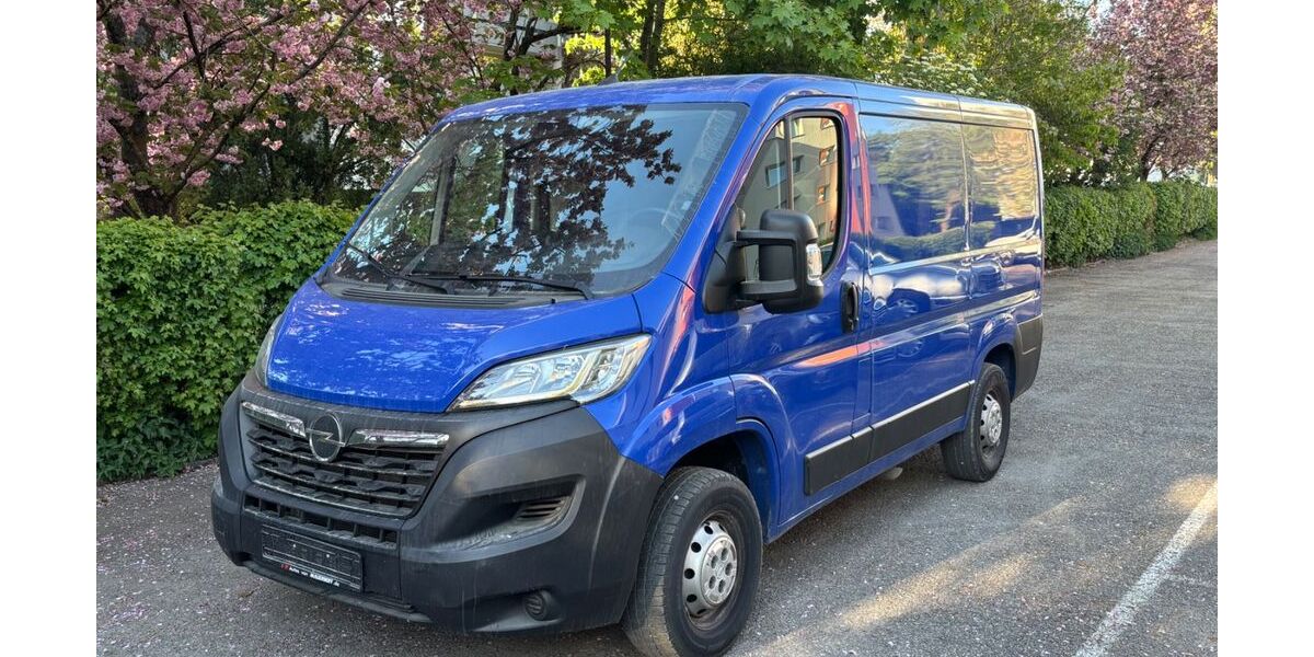 Opel Movano 182.000 km 10.500 &euro; München 80933
