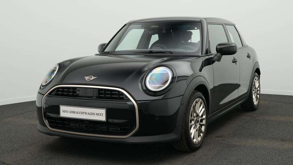 Mini Cooper C 8.064 km 29.349 &euro; München 80788