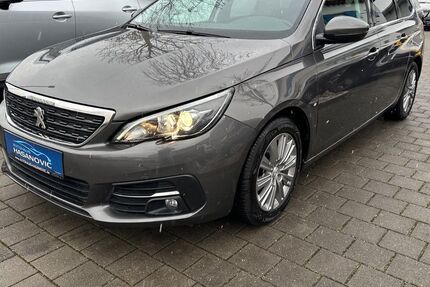 Peugeot 308 80.000 km 11.900 &euro; Dachau (bei München) 85221